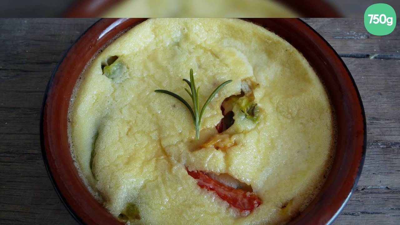 Clafoutis de poivron au chèvre et au romarin
