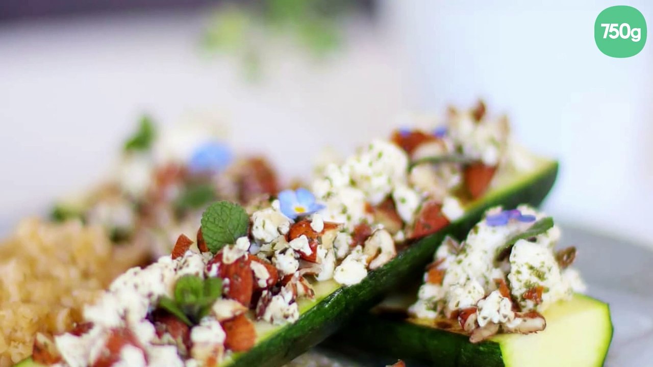 Courgettes rôties à la feta et aux amandes