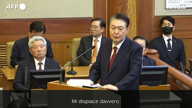 Corea del Sud, Yoon chiede scusa per la legge marziale