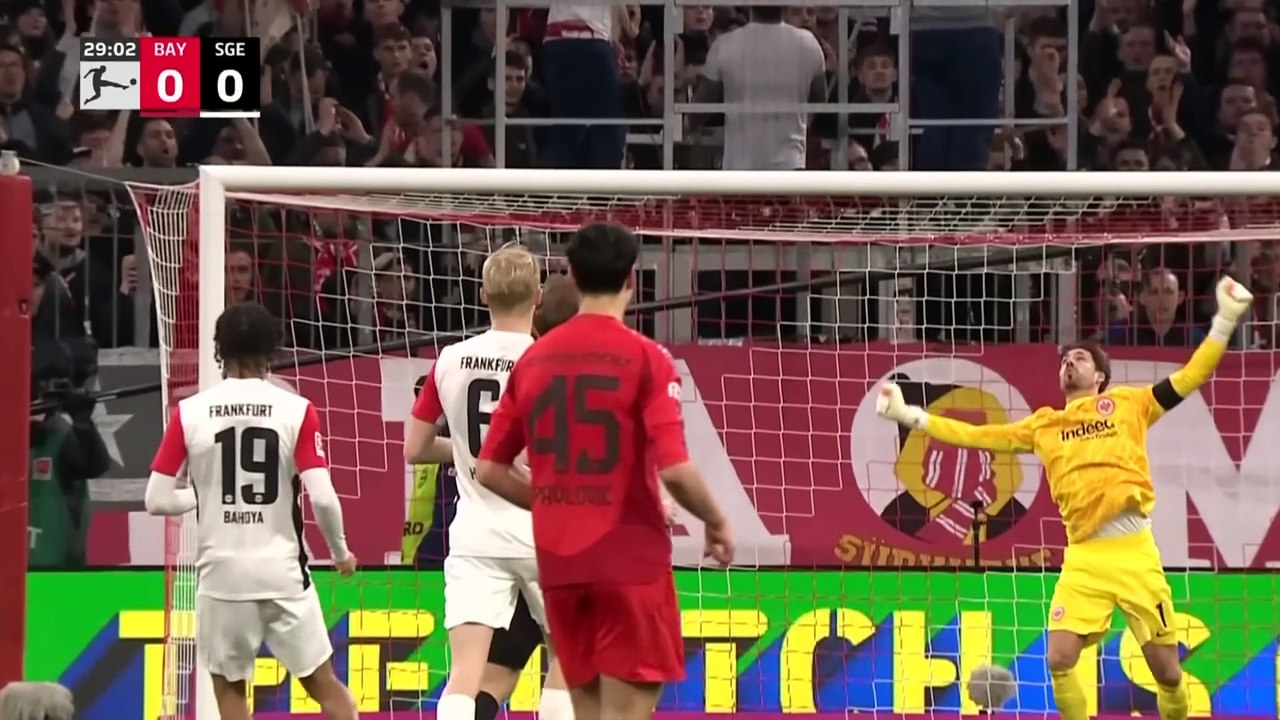 Bayern Munich vs. Eintracht Frankfurt | Bundesliga Highlights |