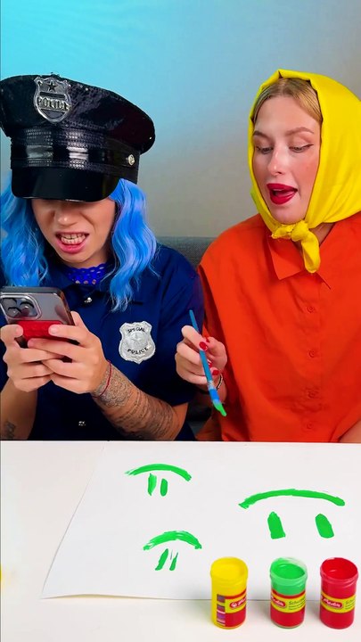 Dessin drôle avec pinceau fait maison 😅🎨 #drôle #retournement