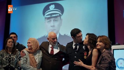 مسلسل حكاية ليلة الحلقة 23 مترجم