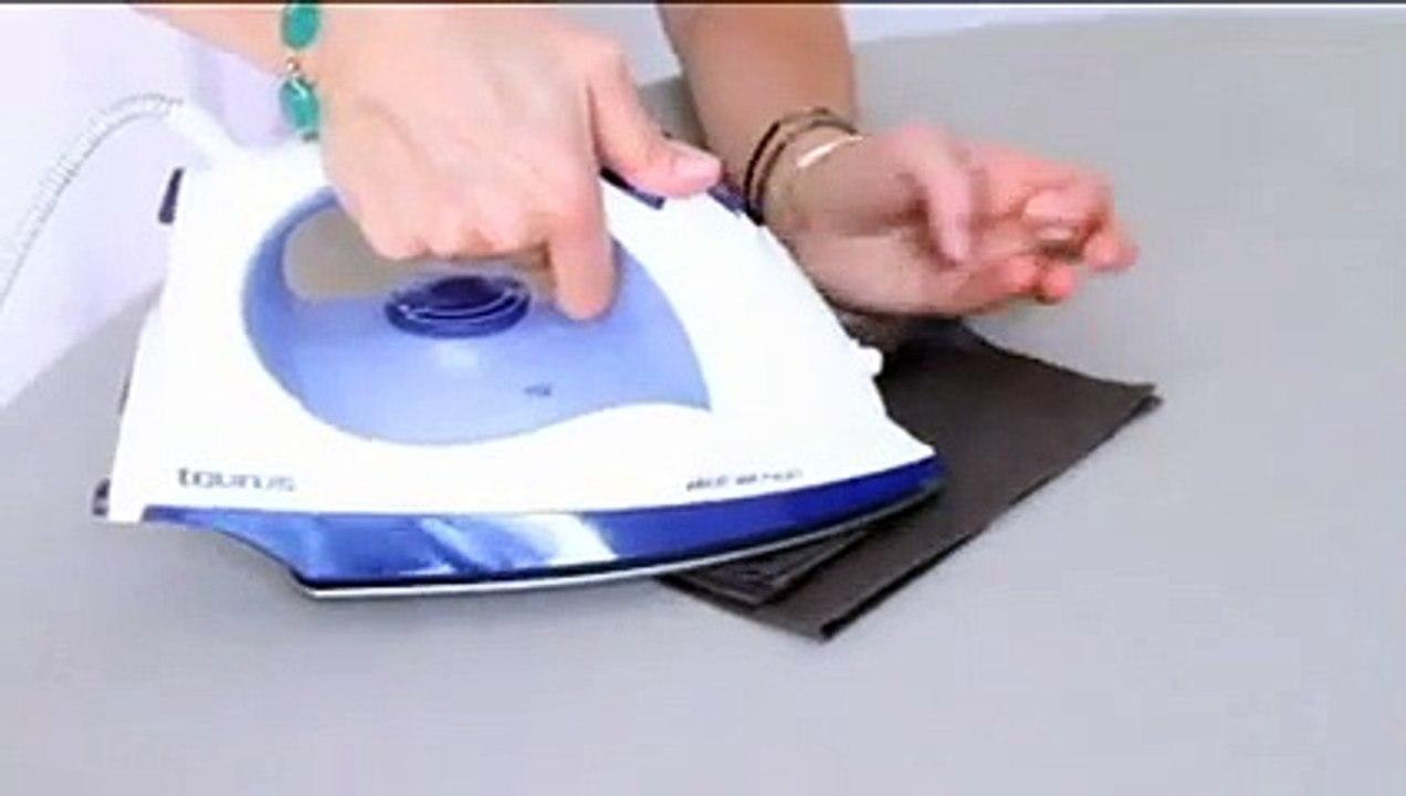 Dresser une table originale avec un pliage de serviette en forme de poisson