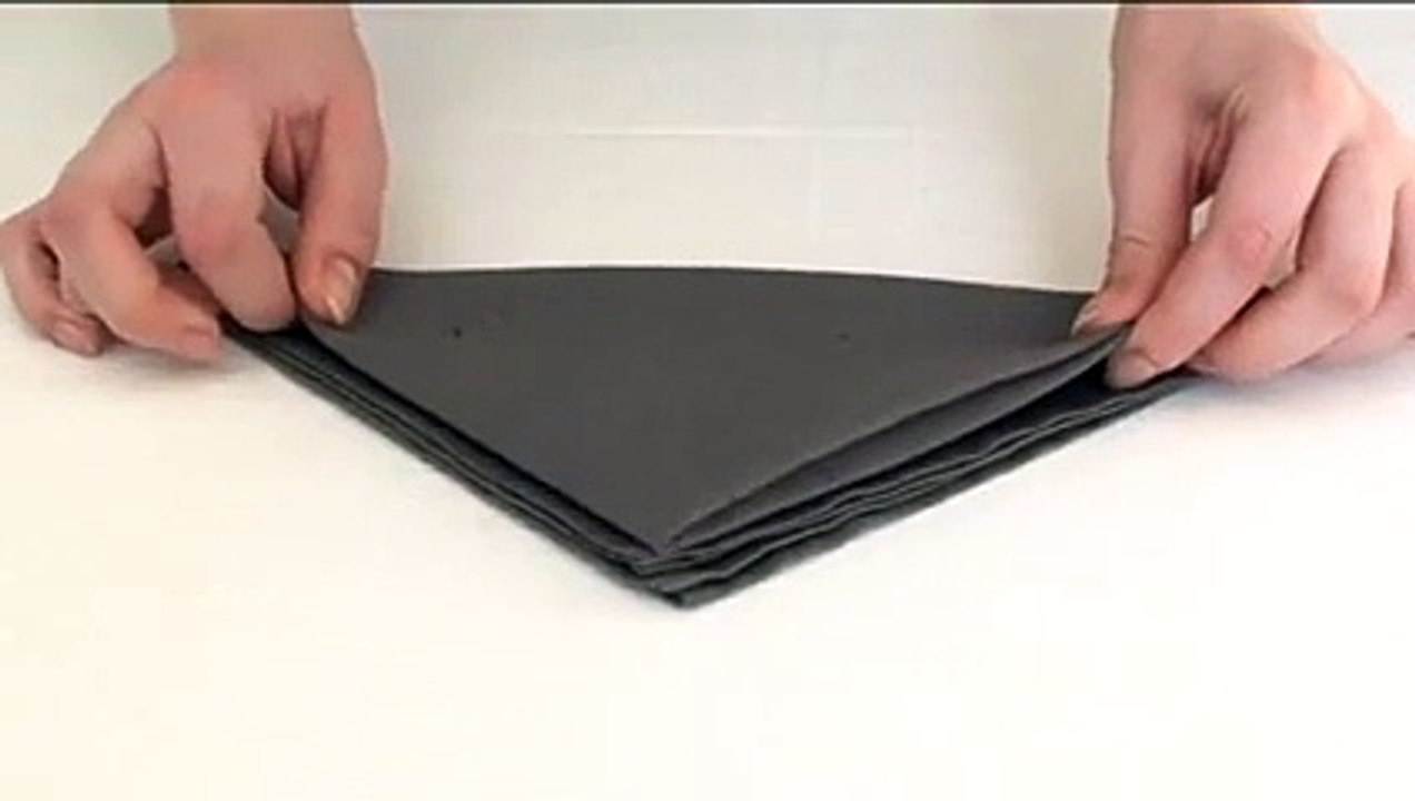 Pliage de serviette: le voilier