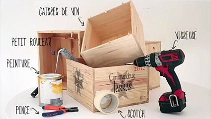 Des caisses à vin transformées en étagères