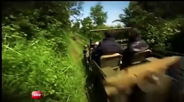 Comparatif : spécial D-Day entre la Jeep Willys et la Wrangler (Emission Turbo du 08/06/2014)