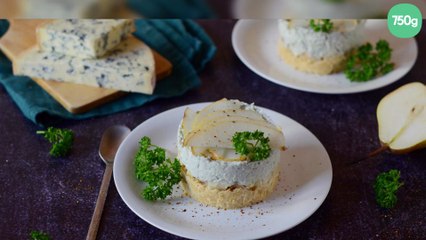 Mini cheesecake à la fourme d'Ambert et à la poire