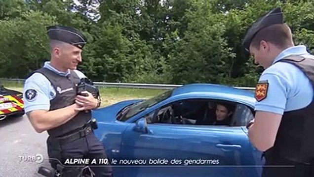 Alpine A110, le nouveau bolide des gendarmes - Reportage TURBO du 05/06/2022