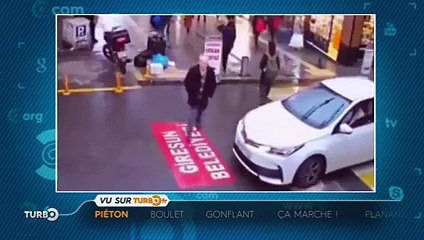 Vu sur TURBO.FR, les images insolites de la semaine - Extrait TURBO du 30/10/2022