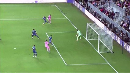 Yok artık Messi! Muhteşem kontrol, muhteşem gol