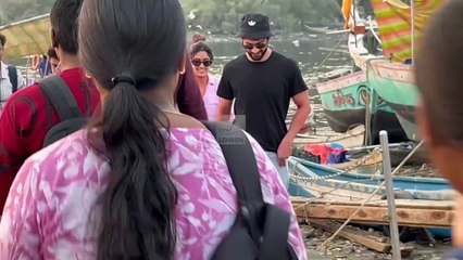 Janhvi Kapoor के साथ Manish Paul और Rohit Saraf एक साथ आए नजर, ऑटो की सवारी को किया एन्वॉय