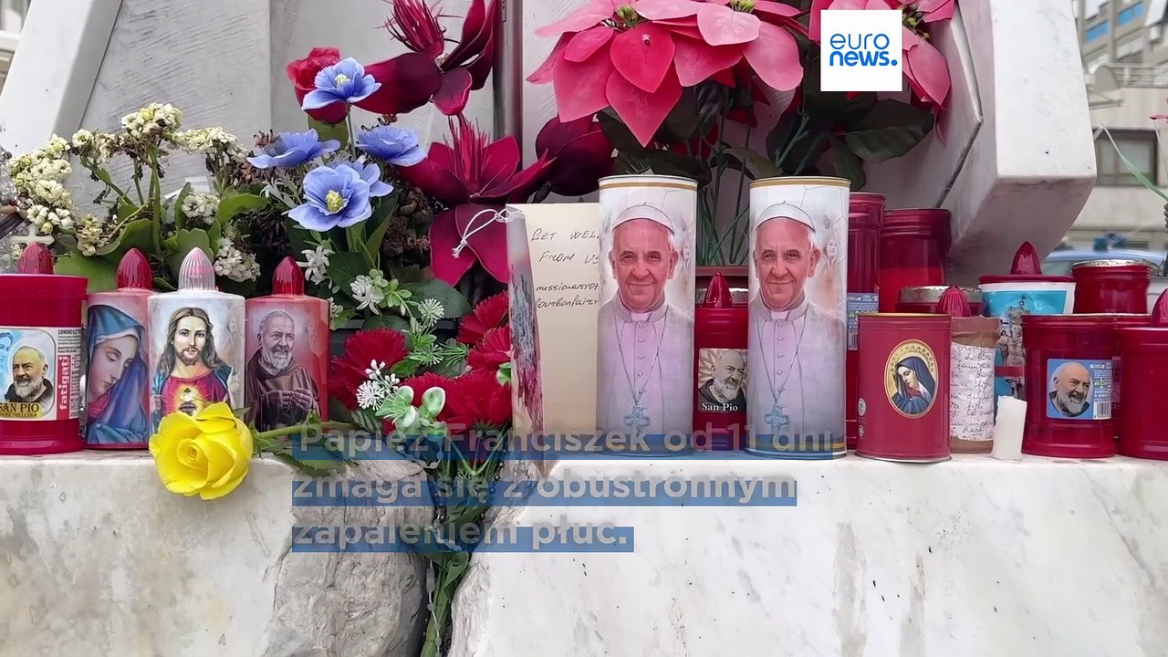 Papież Franciszek pełni swoje obowiązki ze szpitalnego łóżka