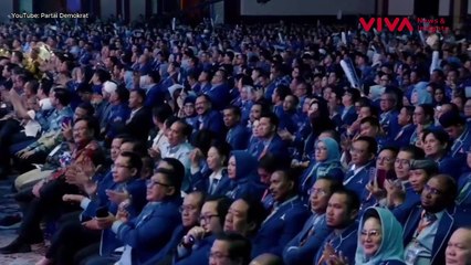 Ketawa Kecil Prabowo Disentil Indonesia Gelap, Sodorkan..