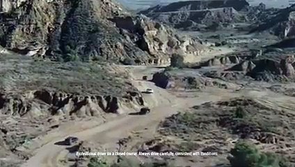 Le footballeur Paul Pogba joue en pleine tempête pour Jeep