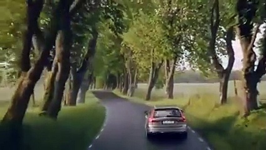 La Volvo V90 prend la route