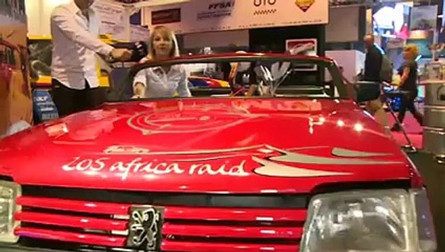 JT Mondial 2016 : Ferrari LaFerrari Aperta, Alfa Romeo, Peugeot 205 en bureau...