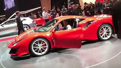 Salon de Genève : présentation de la Ferrari 488 Pista