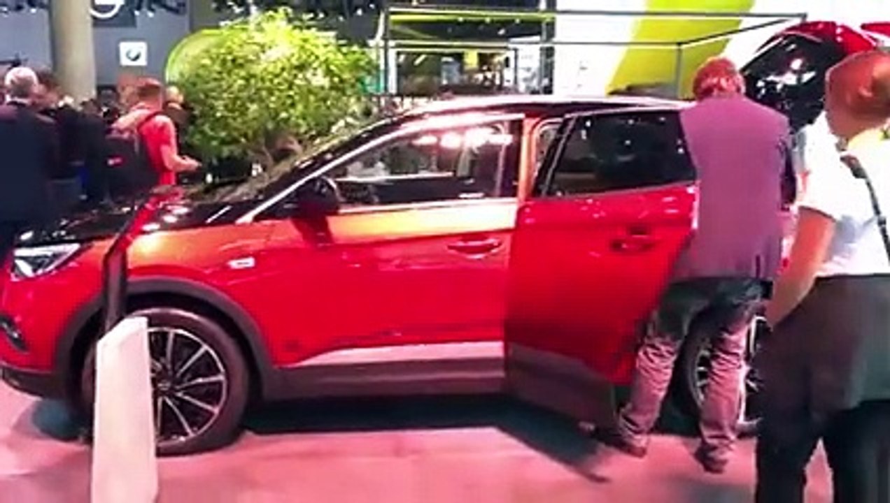 Salon de Francfort 2019 : présentation du nouveau Opel GrandLandX hybrid4