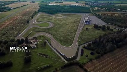 VIDEO - La Maserati GT2 lâche les chevaux sur circuit