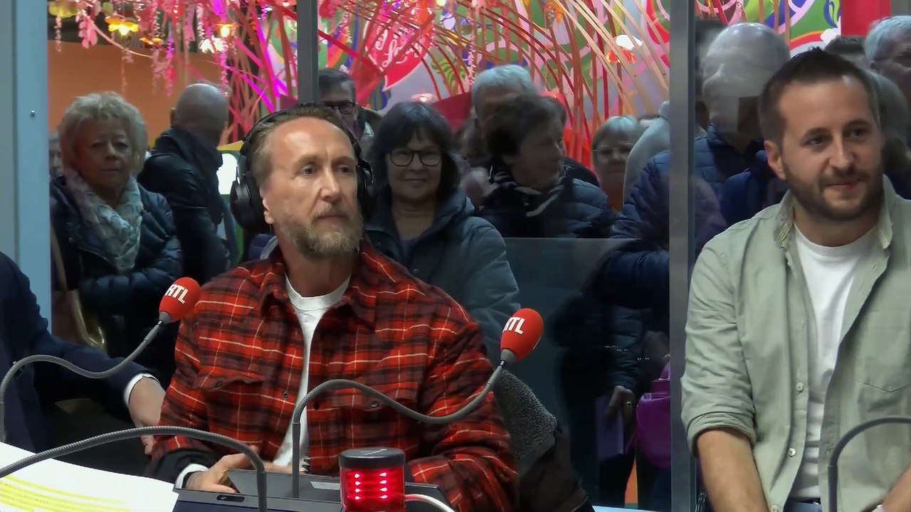 "Jacques Chirac au Salon de l'agriculture, c'est l'équivalent de Dominique Strauss-Khan au Salon de l'érotisme, c'est Kendji Girac au Salon de l'arme à feu"