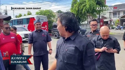 Komeng Bersama Seniman Komedian Serahkan 150 Paket Sembako