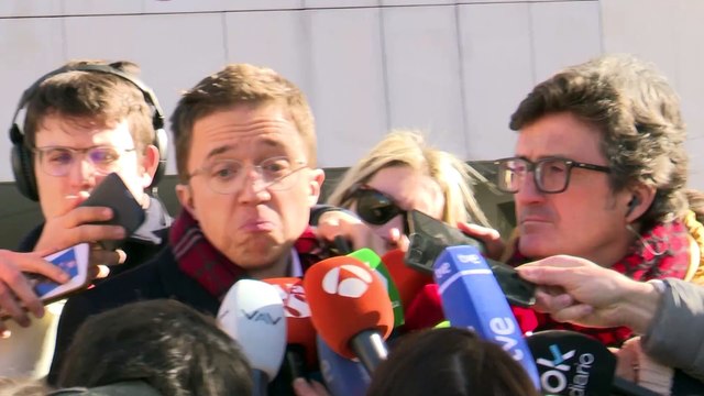 Mouliaá suscribió contratos televisivos por valor de 54.000 euros tras la denuncia a Errejón