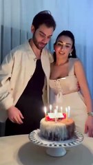 بطريقة خاصة: أوزجي ياغيز تحتفل بعيد ميلاد حبيبها