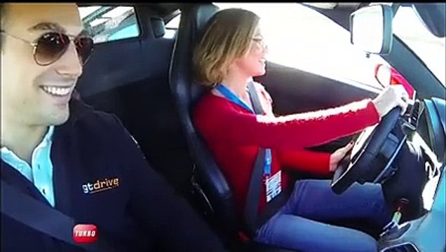 Reportage : un stage de pilotage de supercars en Laponie (Emission Turbo du 08/12/2013)