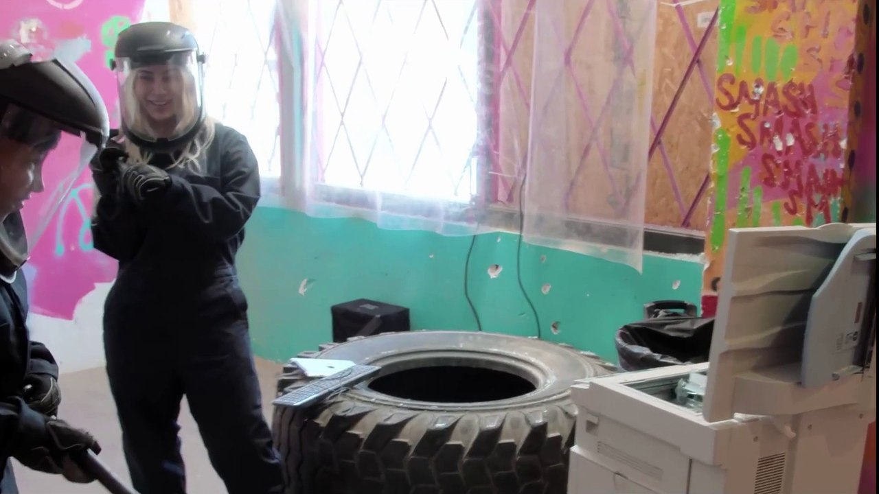 The Kardashians: I Just Can't Wait To Be King - Season 6 : Best Moments | Pop Culture