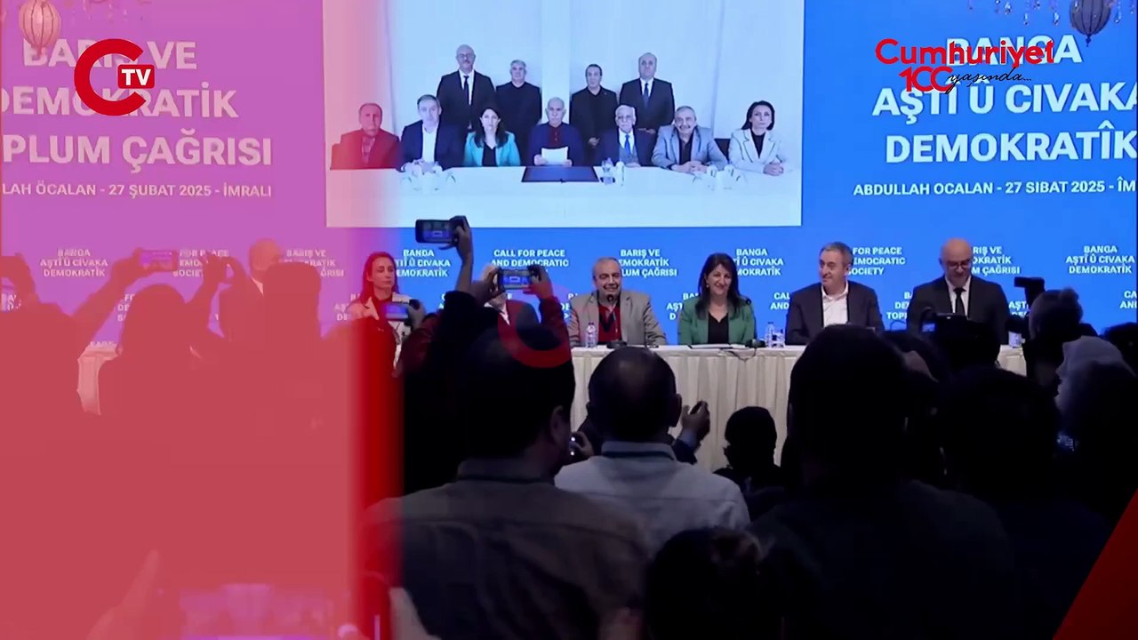 Türkiye'de tarihi gün! DEM Parti İmralı heyeti, Öcalan'ın çağrısını okuyor