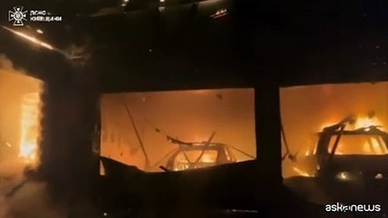 Droni russi attaccano la regione di Kiev, un morto Bucha