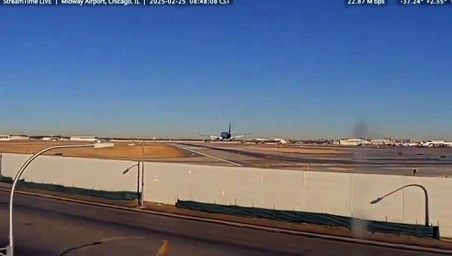 Une collision entre deux avions évitée de justesse sur la piste de l'aéroport de Chicago Midway