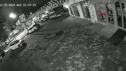 Otomobilini park etti, birkaç saniye sonra yere yığıldı!