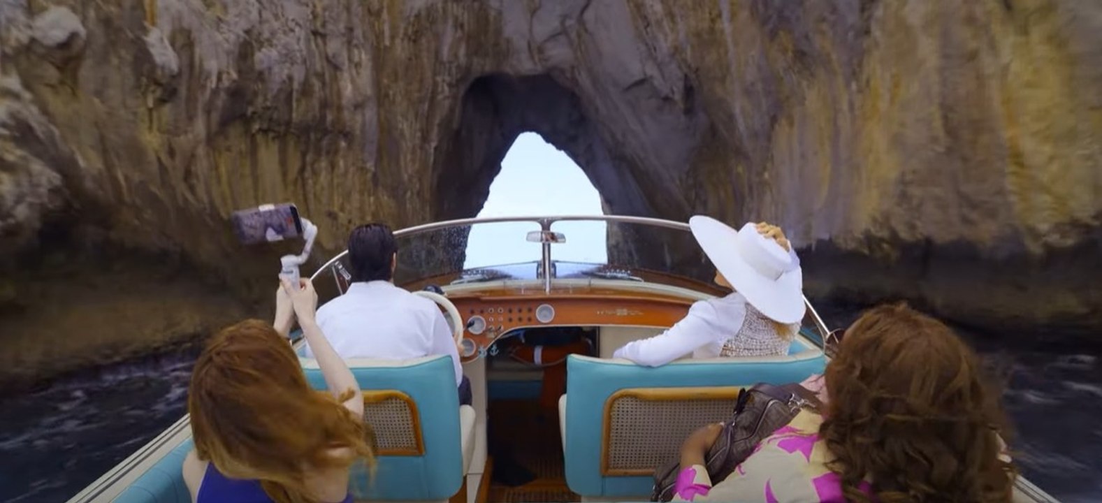 Nur noch ein kleiner Gefallen – Teaser Trailer (Deutsch) HD