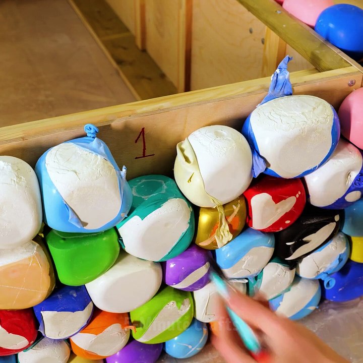 published 19/01 Cute bubble crafts created with balloons!