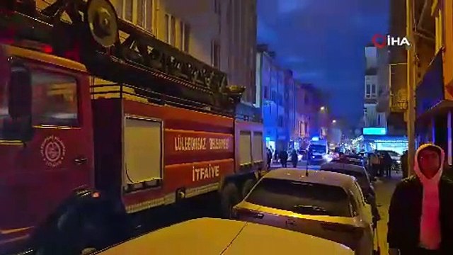 Lüleburgaz’da 3 katlı binada yangın