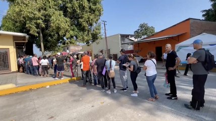 Migrantes LGBTI contemplan quedarse en México ante las nuevas políticas de Trump