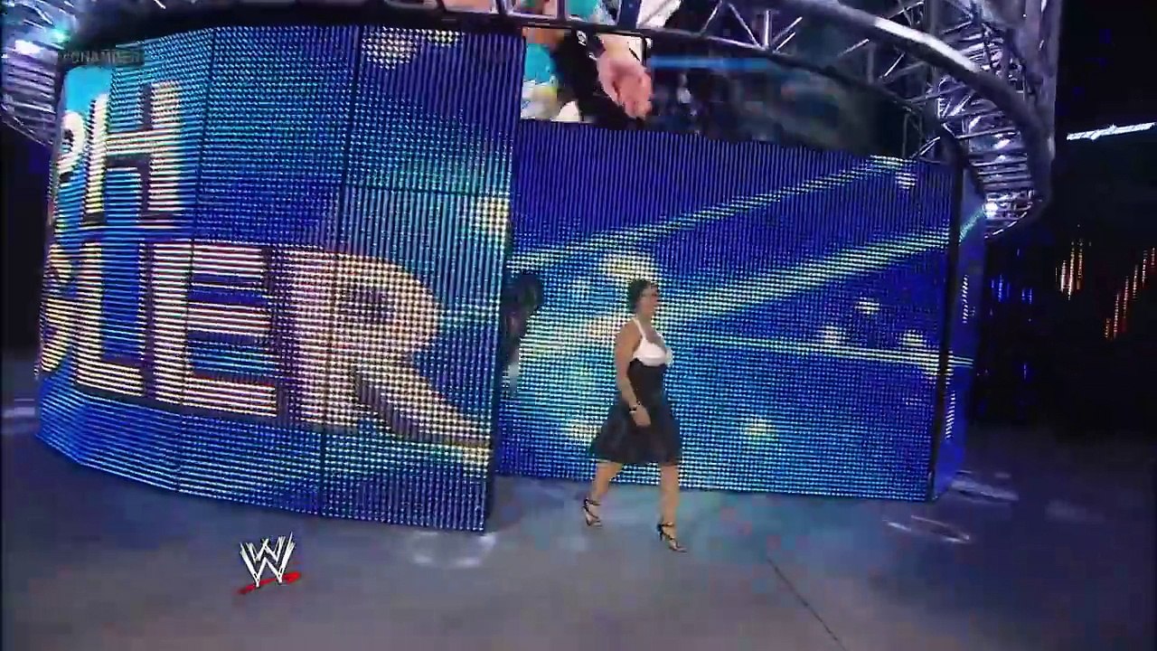 FULL MATCH- CM Punk defends WWE Title inside Elimination Chamber- Elimination Chamber 2012