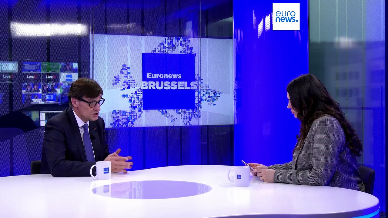 Le catalan, une "mesure linguistique juste" pour le président catalan Salvador Illa