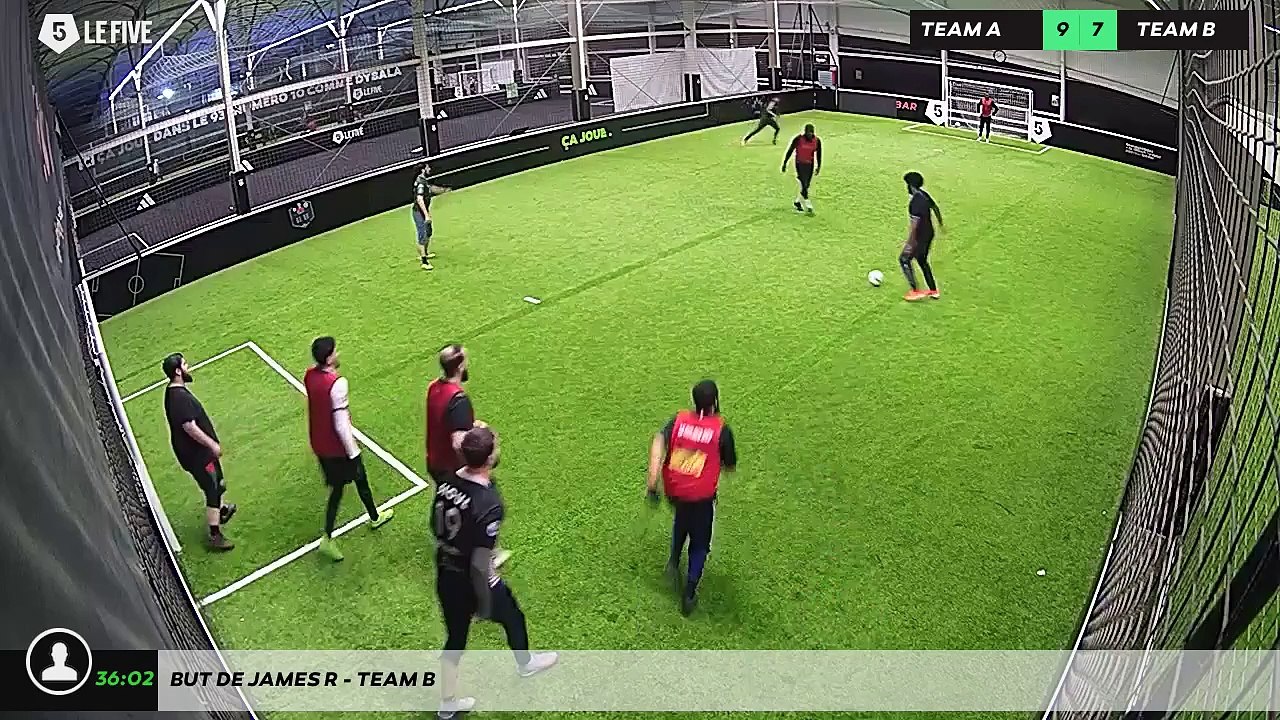 But de James R - Team B