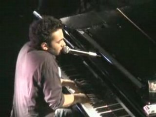 Saez - Falling in love (Live acoustique)  La Cigale 01.07.03