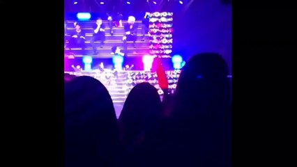 IKON JUNOHEE IMPERSONATE BIGBANG SEUNGRI AND LOOK HOW BOBBY REACT 180915