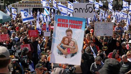 Hamas-Geiseln Shiri Bibas und ihre Kinder beigesetzt