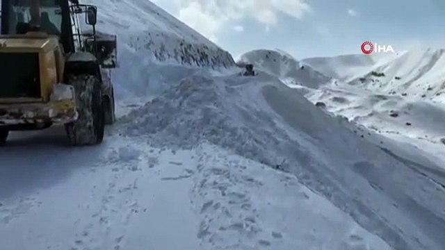 Korku dolu anlar! Muş'ta çığ düştü