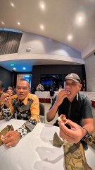 Nyobain Lapet Beras Makanan Tradisional Khas Batak. Kamu Sudah Pernah Coba? Pesan Di https://s.shopee.co.id/6VDyI1ztWB#LapetBeras #MakananKhasBatak #KulinerBatak #CamilanBatak #NgurahSuryaKusuma