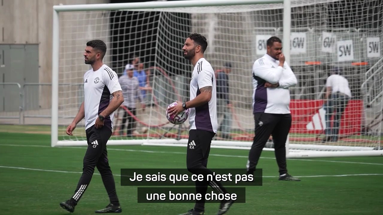 Amorim focus sur le football malgré des joueurs en attente de départ
