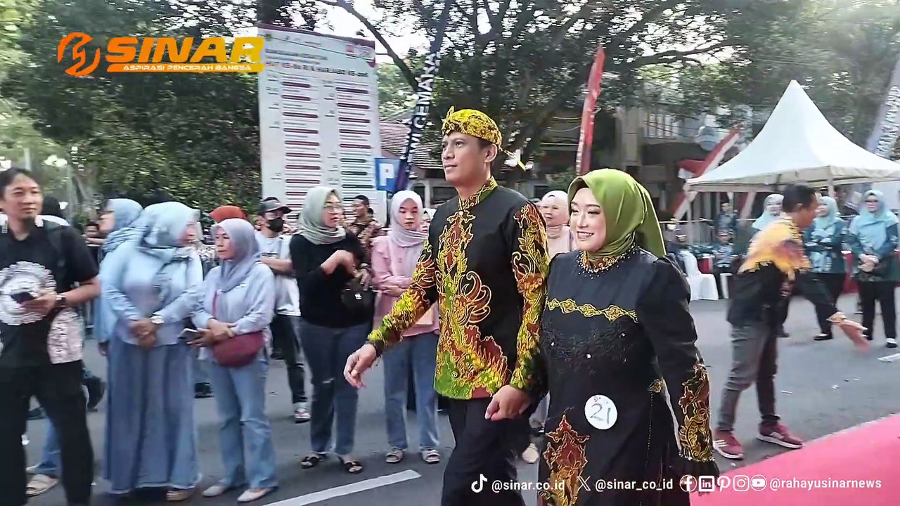 Fhasion Batik Khas Bondowoso 2025