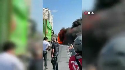 İstanbul'da servis otobüsü alevlere teslim oldu