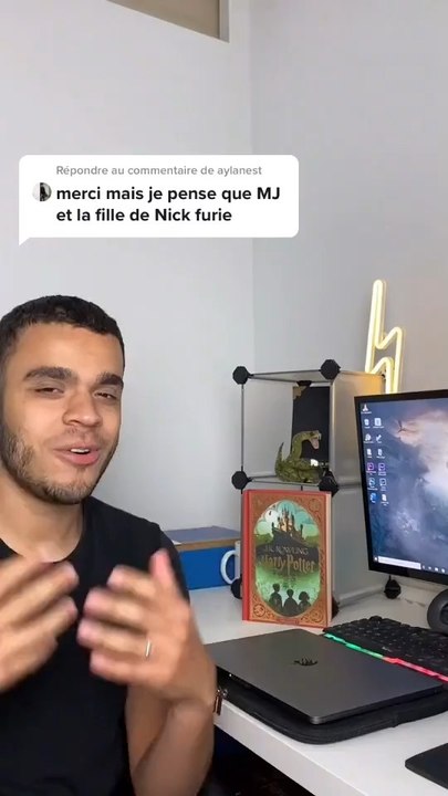 T’EN PENSES QUOI ? (Prochaine fois je vais être hors cadre)