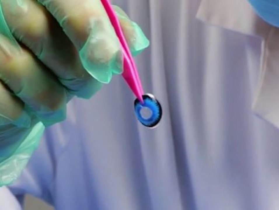 Accessories That See! Eye-Inspired Designs You’ll Love